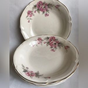 Set Of 4 Vintage Bowls Edwin M Knowles Soup Cereal Pink Floral